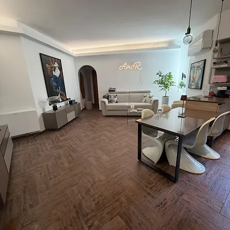 Διαμέρισμα Domus Fiorelli *